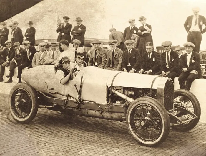 Erstes 3-Liter-Auto von Bentley Motors, 1921