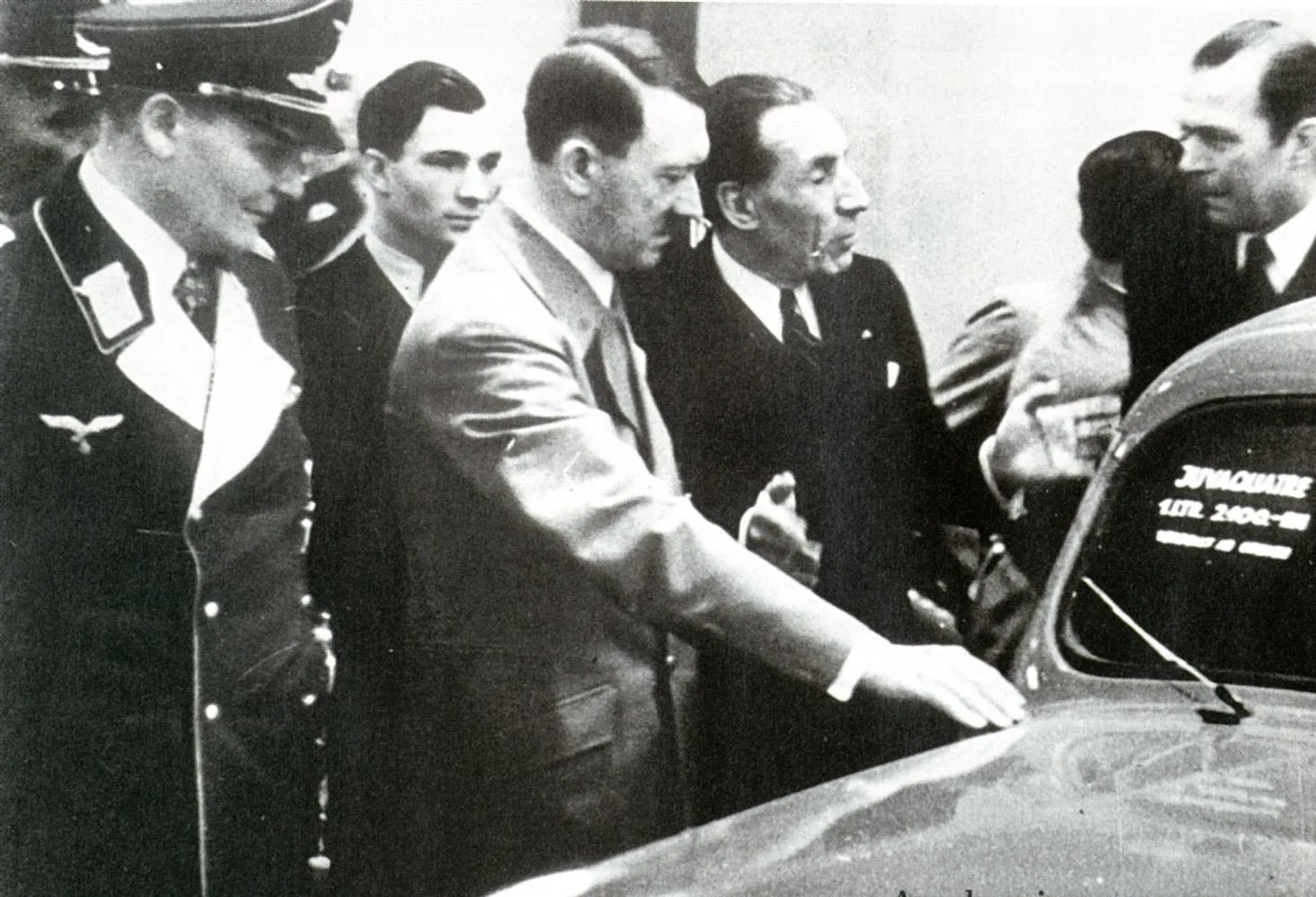 Hermann Göring, Adolf Hitler und Louis Renault – Berlin 1939
