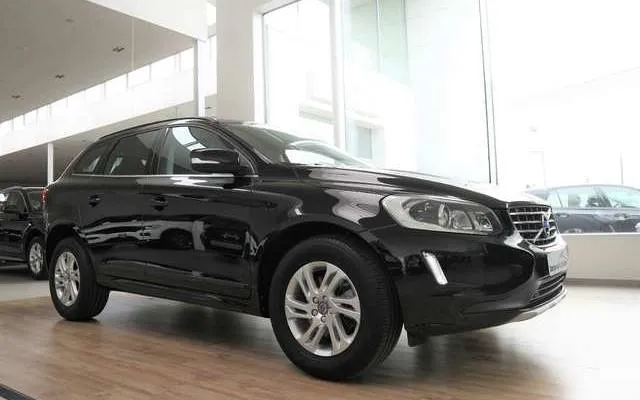 Volvo XC60 D3 150PK AUTOMAAT*MOMENTUM*VELE OPTIES*TOPWAGEN ! Image 9