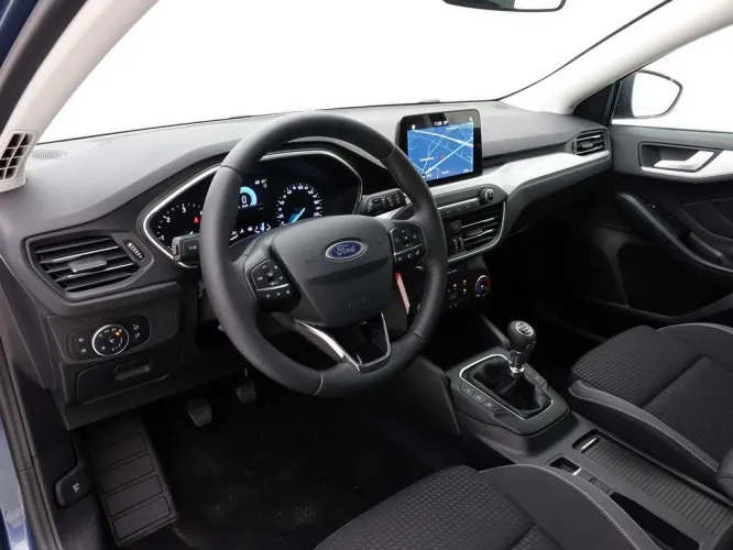 Ford Focus 1.5 TDCi Clipper Cool Connect + GPS + ALU16 Image 8
