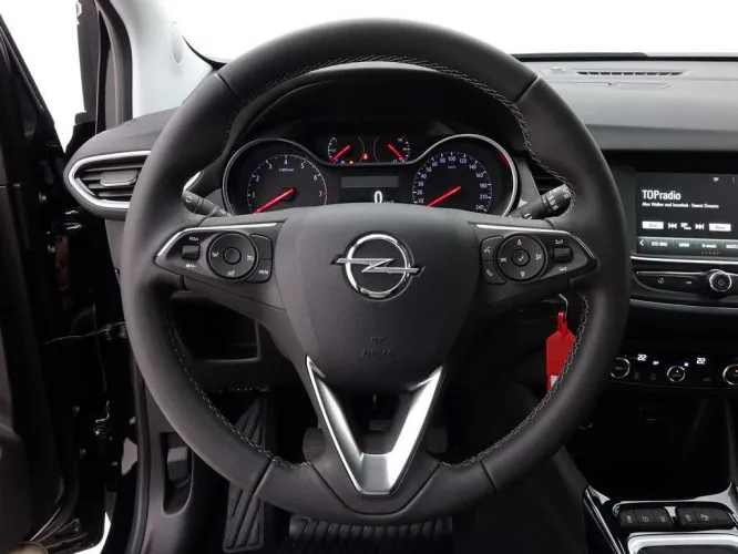 Opel Crossland 1.5 D 110 Elegance + GPS Carplay + Camera Pack + Privacy Glass Image 10