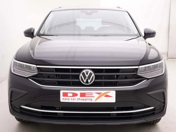 Volkswagen Tiguan 1.5 TSi 150 Life + GPS + Virtual Pro + Winter + LED + Nizza18 Image 2