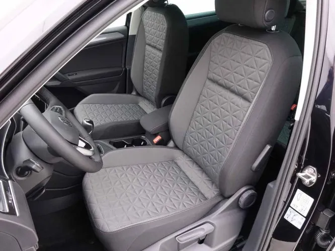 Volkswagen Tiguan 1.5 TSi 150 Life + GPS + Virtual Pro + Winter + LED + Nizza18 Image 7