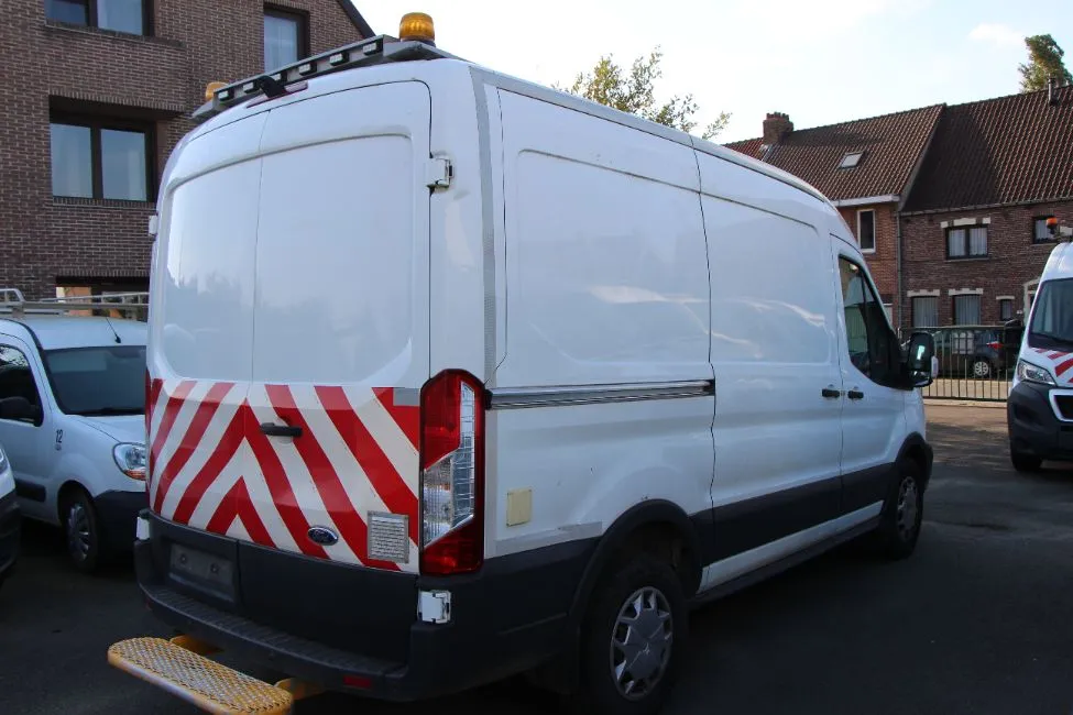 Ford Transit 2.0 Tdci EU6 Airco Garantie L2H2 Image 4