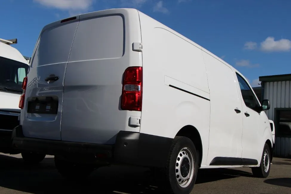 Opel Vivaro 1.5 Cdti EU6 Airco Cruise Controle Image 4
