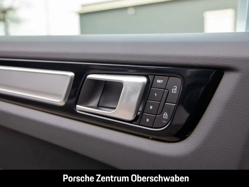 Porsche Cayenne 3.0 V6 Coupe =NEW= Sport Chrono/Panorama Гаранция Image 6