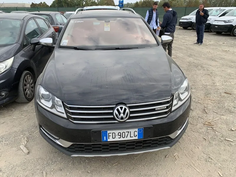 Volkswagen Passat (КАТО НОВА) Image 5