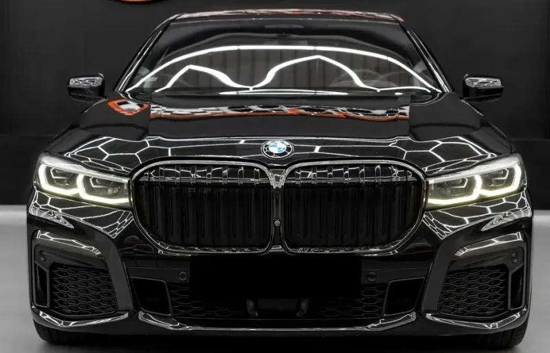 BMW 730 d xDrive M Sportpaket Image 2