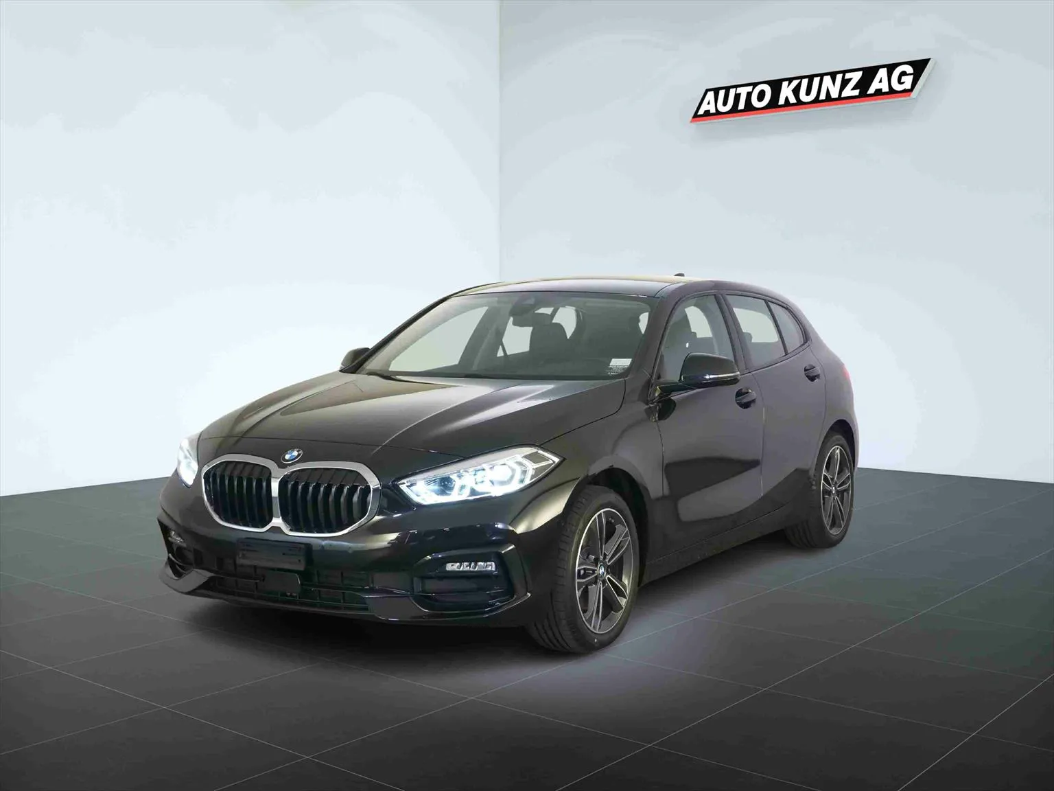 BMW 118i Steptronic Sport Line Aut. *Lederausstattung*  Modal Image 1
