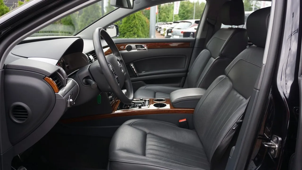Volkswagen Phaeton V8 2-Zonen-Klima Navi...  Image 9