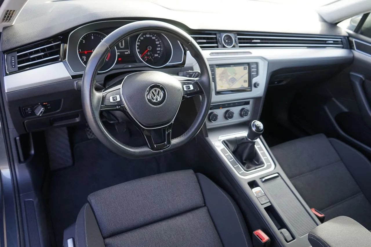 Volkswagen Passat Variant 2.0 TDI Navi LED Xenon  Image 7