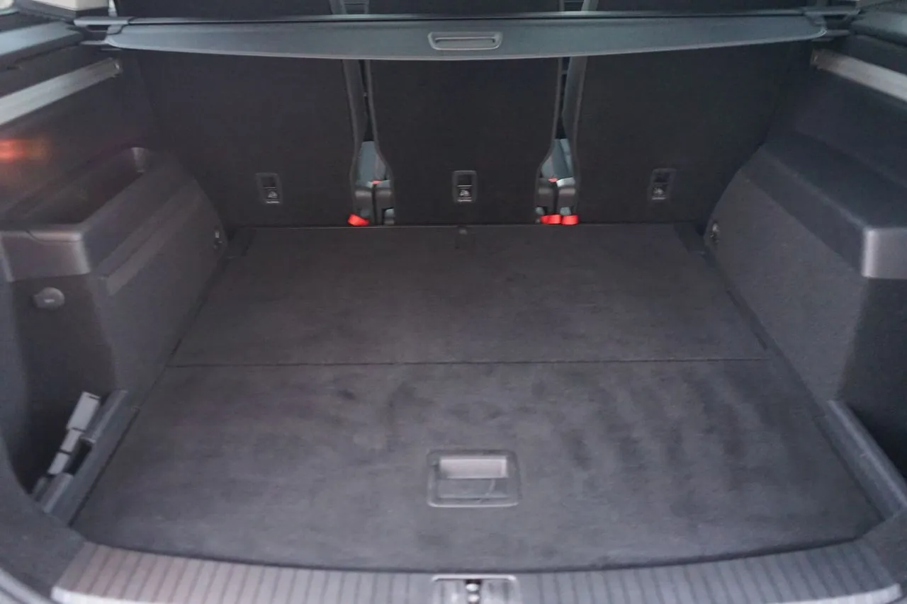 Volkswagen Touran 2.0 TDI Sound 3-Zonen-Klima...  Image 8