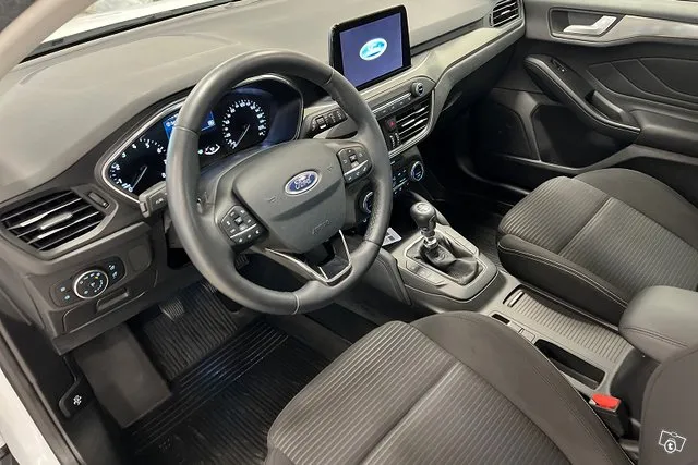 Ford Focus 1,0 EcoBoost 125hv M6 Titanium * Navi / Mukautuva vakkari * Image 8