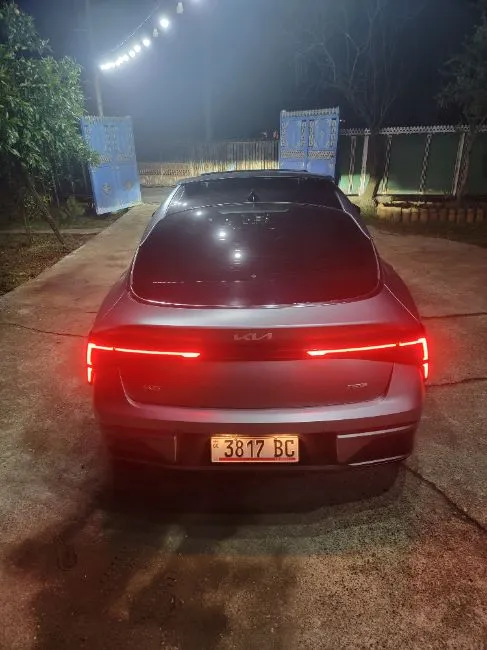 Kia Optima k5 Gt-line Image 7