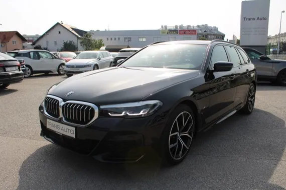 BMW serija 5 520d Touring AUTOMATIK ///M Paket *HARMAN KARDON,KAMERA,LED* Image 1