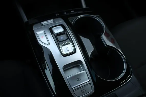 Hyundai Tucson 1.6 Hybrid AUTOMATIK *LED,NAVIGACIJA,KAMERA* Image 4