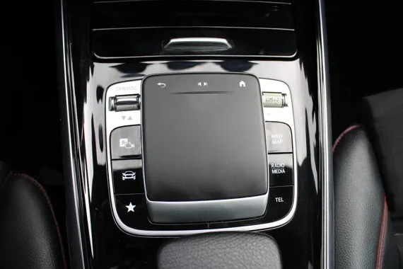 Mercedes-Benz GLB Klasse AUTOMATIK 7 sjedala *NAVIGACIJA,LED,KAMERA* Image 5
