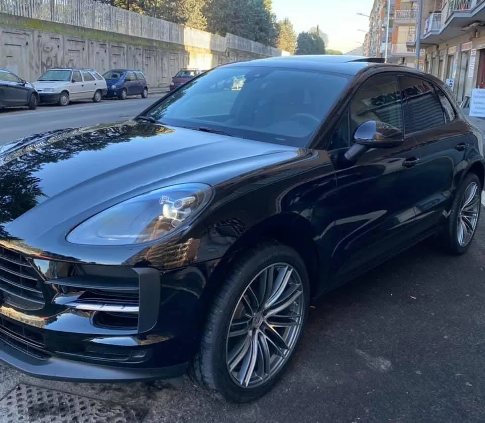 PORSCHE Macan  Image 5