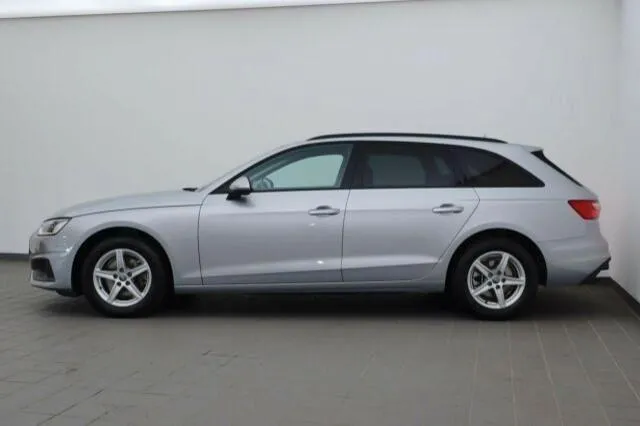 AUDI A4  Image 3