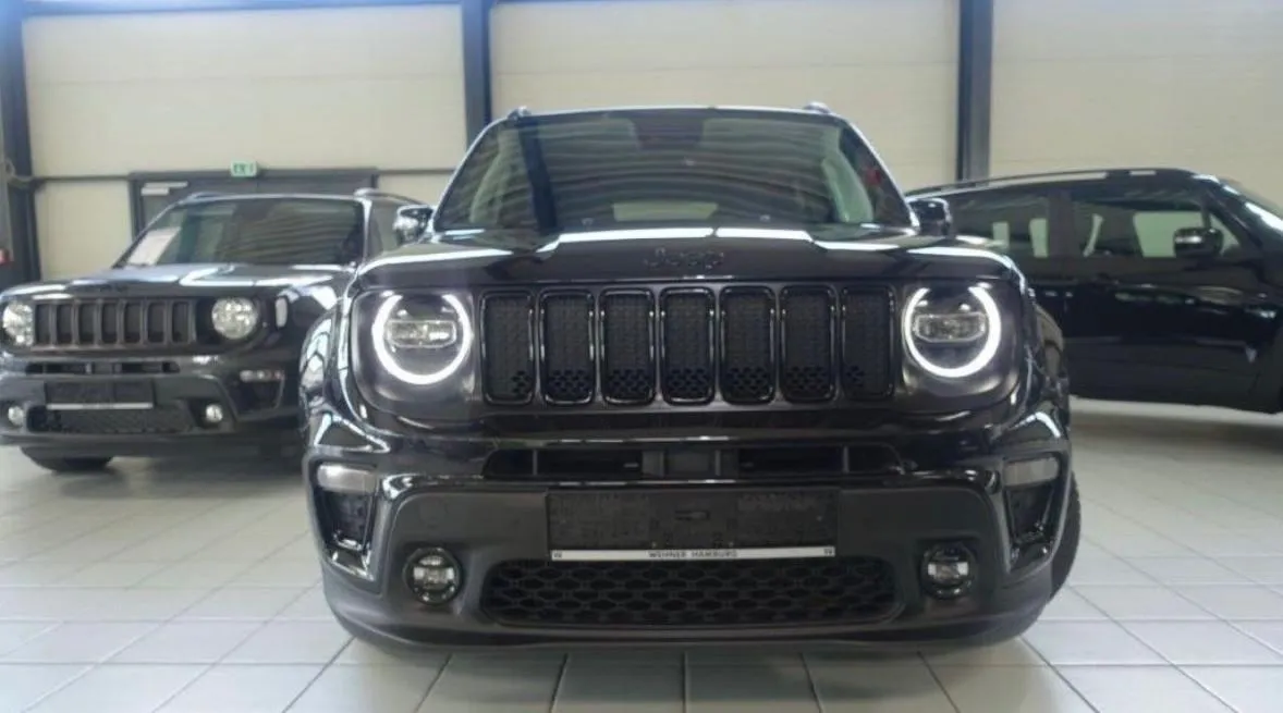 JEEP Renegade 1.3 T4 DDCT 80th Anniversary Image 4