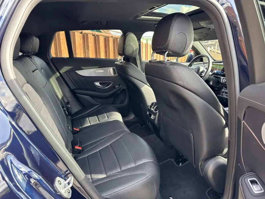 Mercedes-Benz EQC 400 AMG Image 7