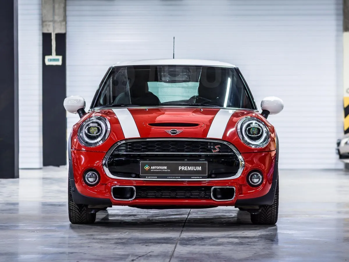 Mini Hatch  Image 5