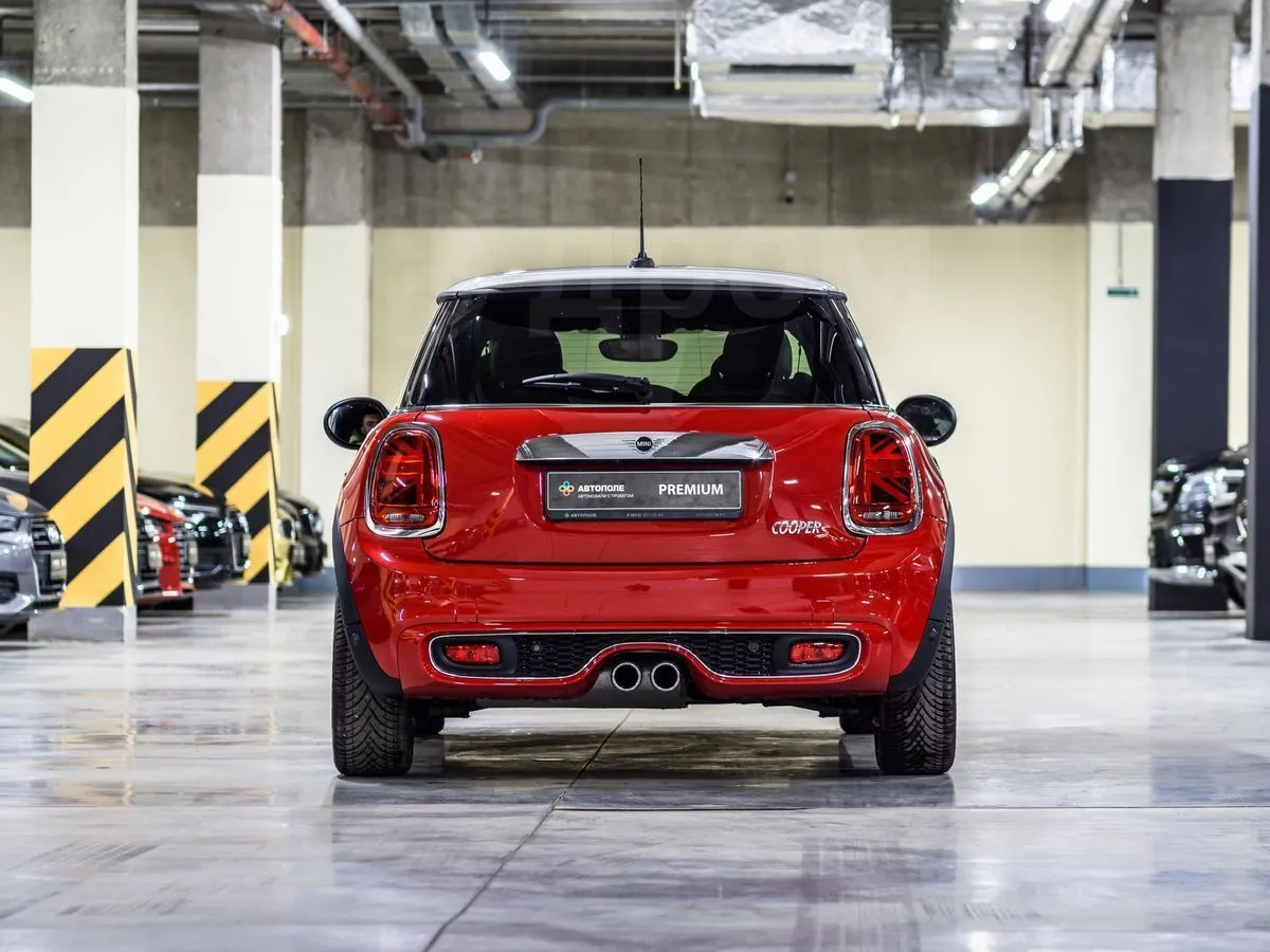 Mini Hatch  Image 8