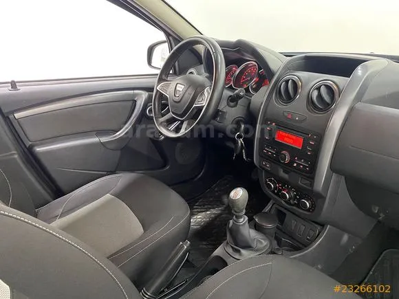 Dacia Duster 1.5 dCi Laureate Image 10