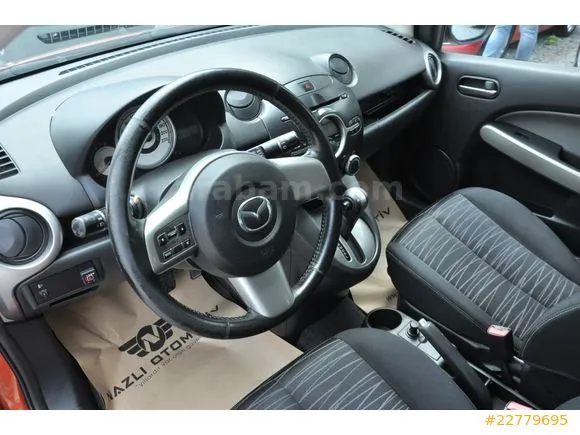 Mazda 2 1.5 Fun Image 9