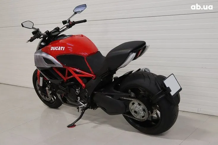 Ducati Diavel  Image 4