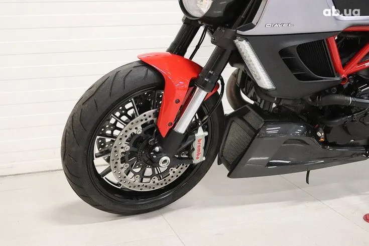 Ducati Diavel  Image 9