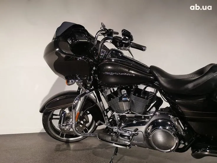 Harley-Davidson FLTRXS  Image 6
